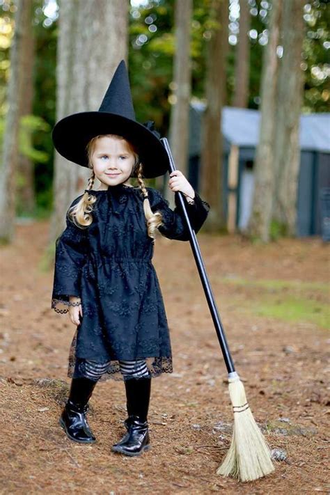 easy witch costume ideas